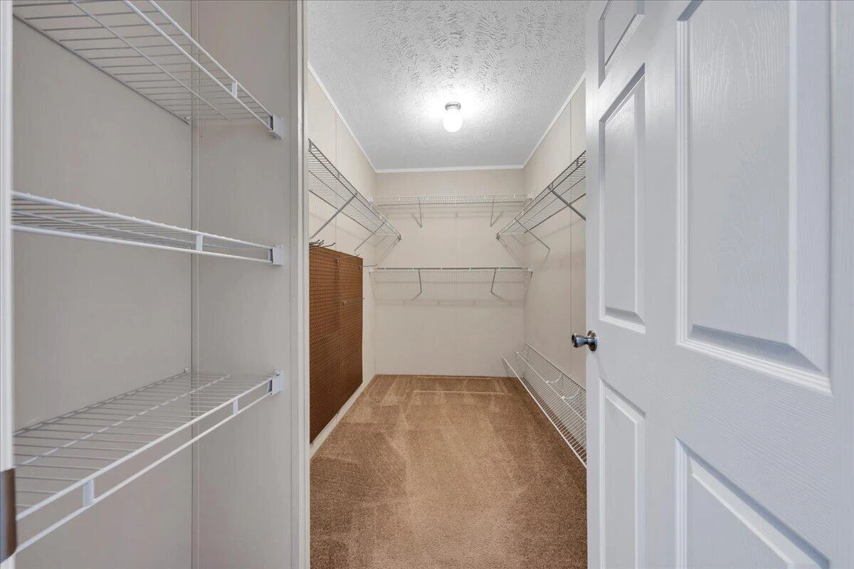 106 Crest CT - Photo 18