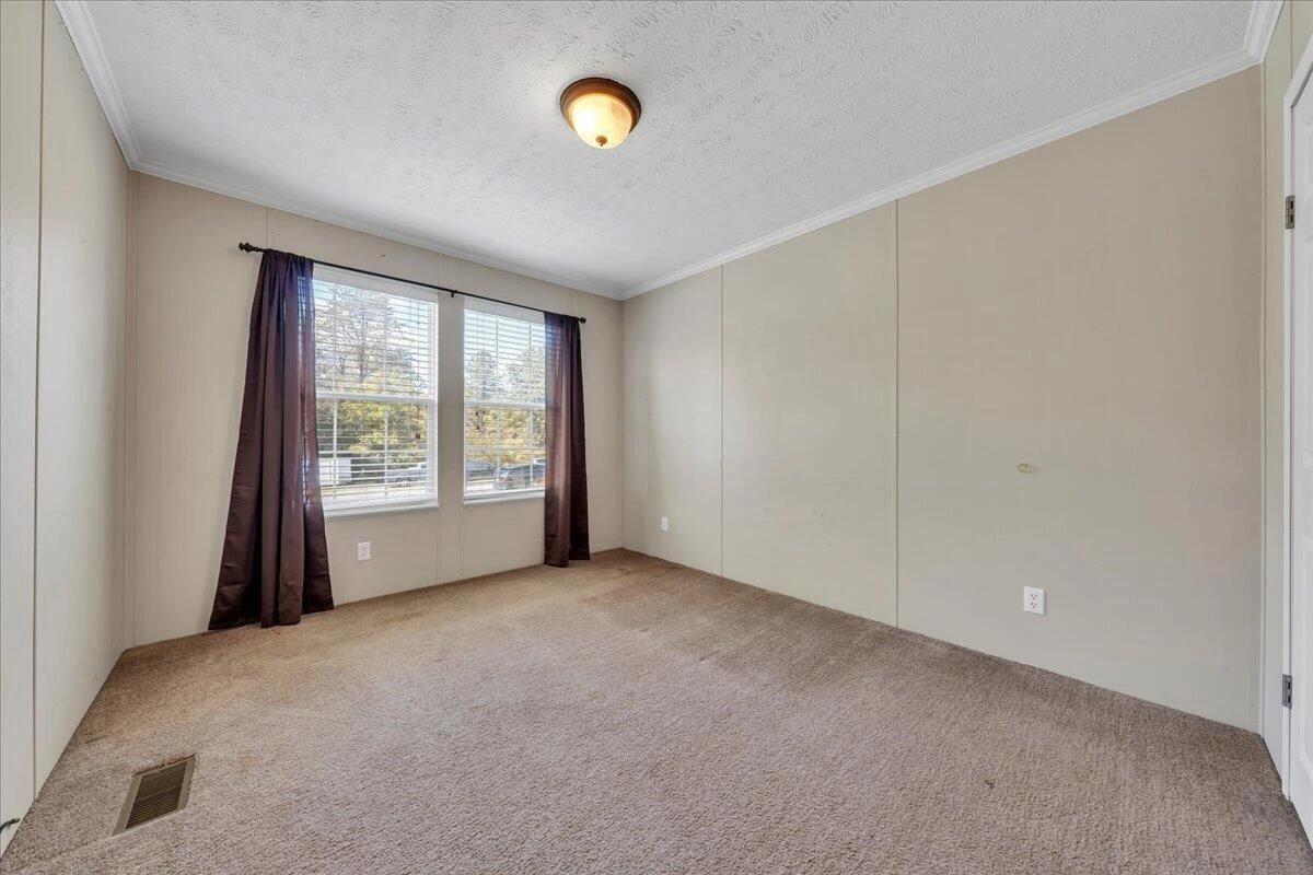 106 Crest CT - Photo 24