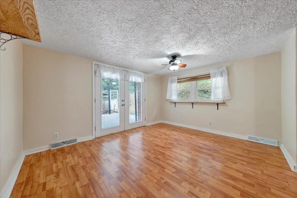 2840 Sha-Al RD - Photo 11
