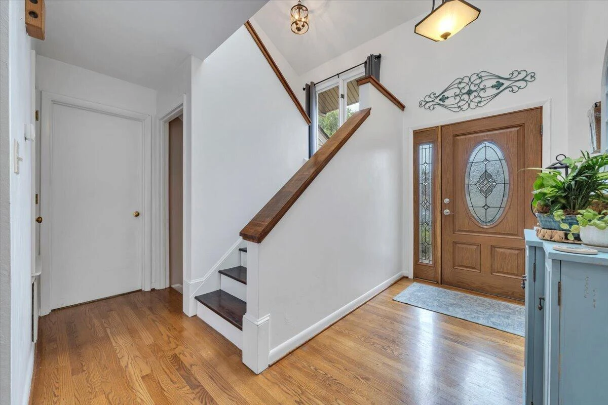 5547 Winesap DR - Photo 4