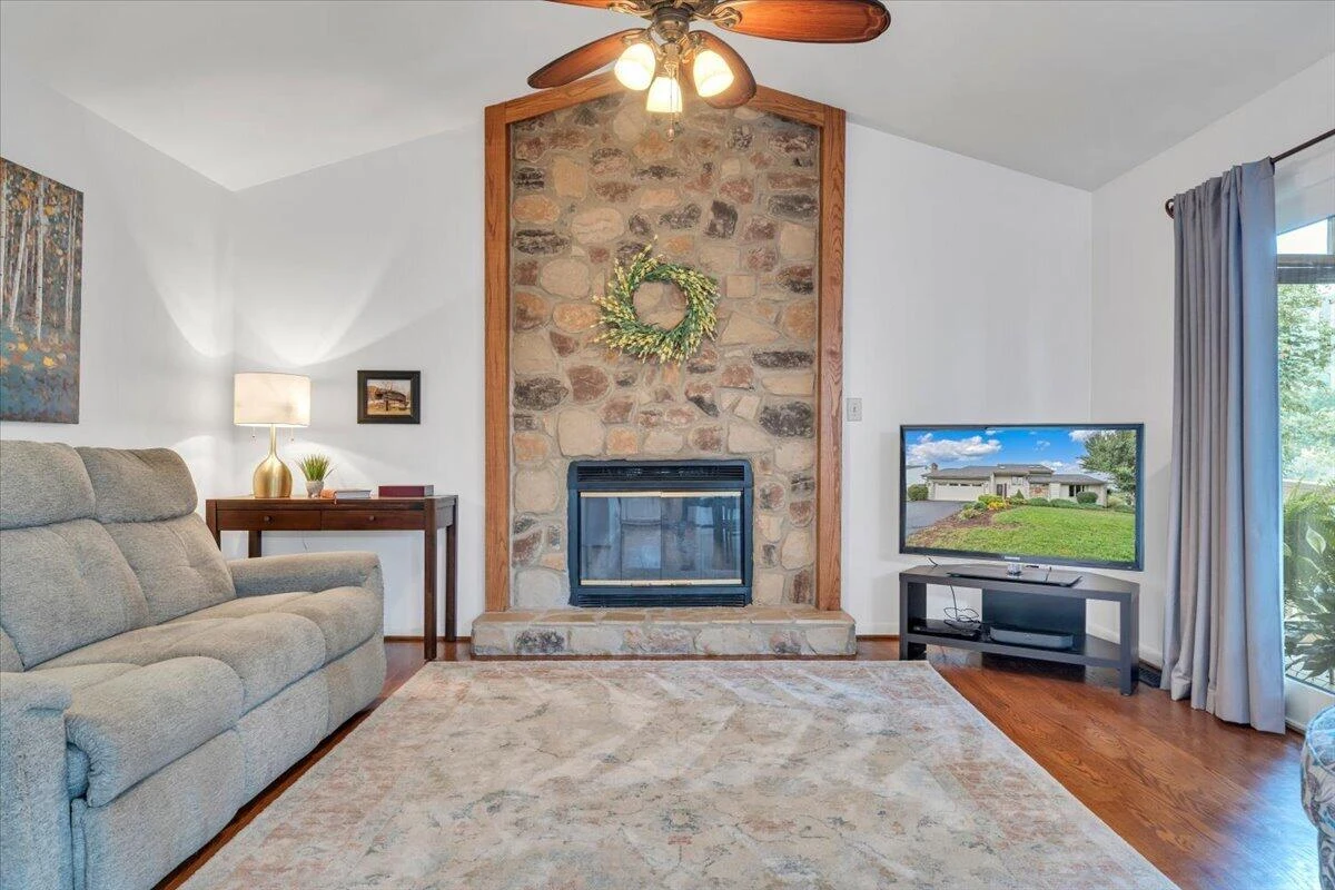 5547 Winesap DR - Photo 8