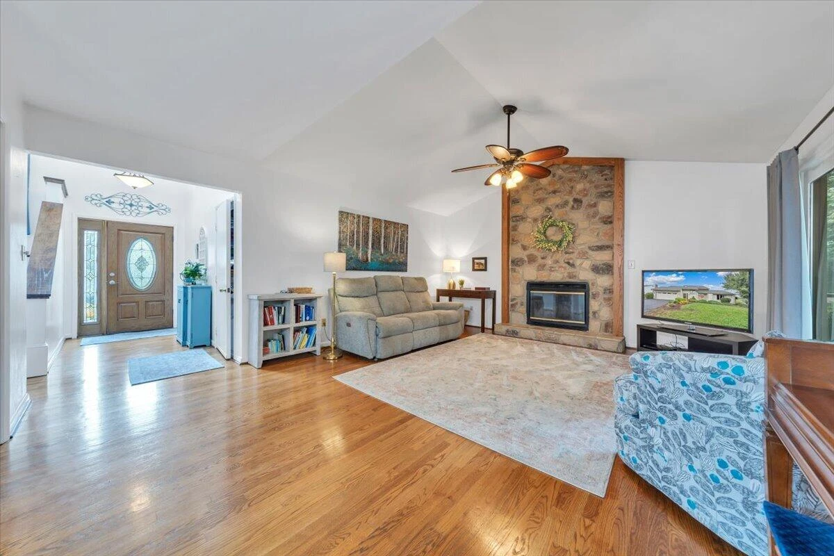 5547 Winesap DR - Photo 10