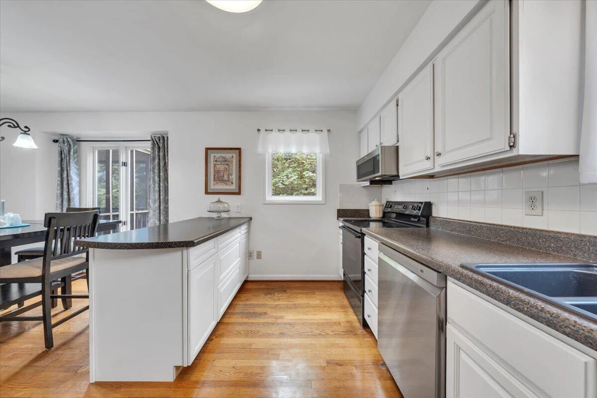 5547 Winesap DR - Photo 21