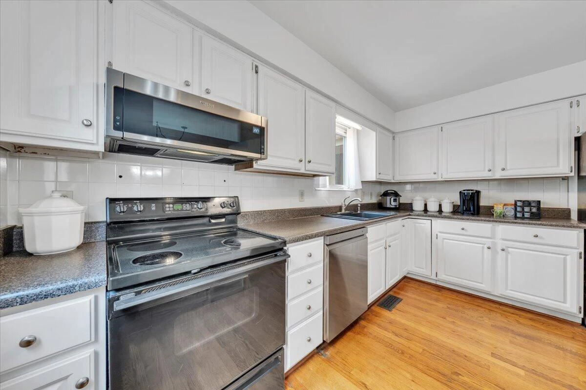 5547 Winesap DR - Photo 24