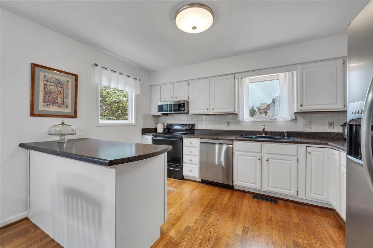 5547 Winesap DR - Photo 25