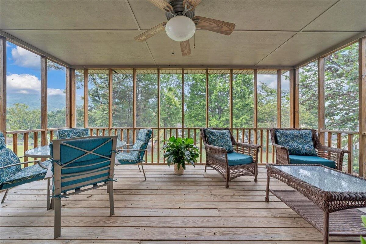 5547 Winesap DR - Photo 29