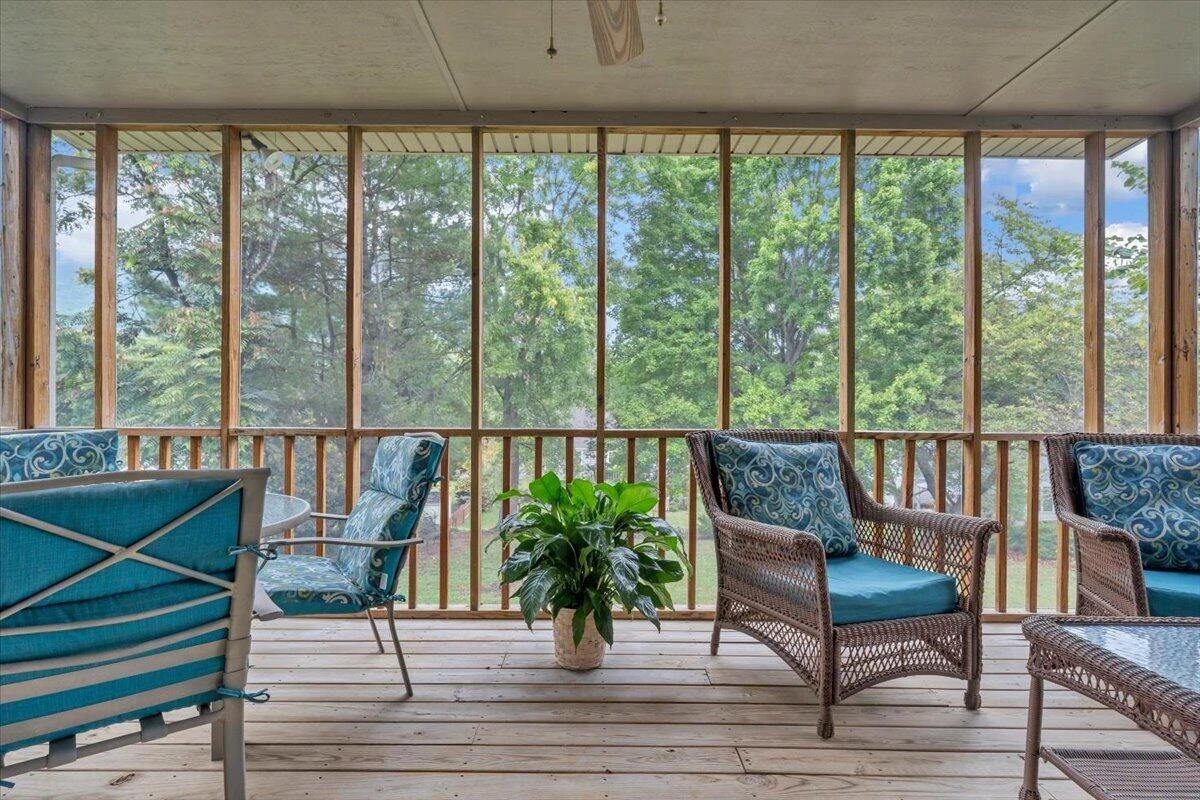 5547 Winesap DR - Photo 30