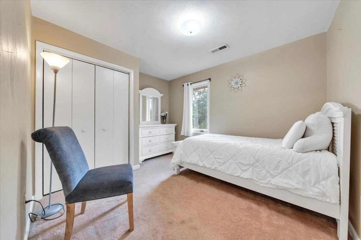 5547 Winesap DR - Photo 35