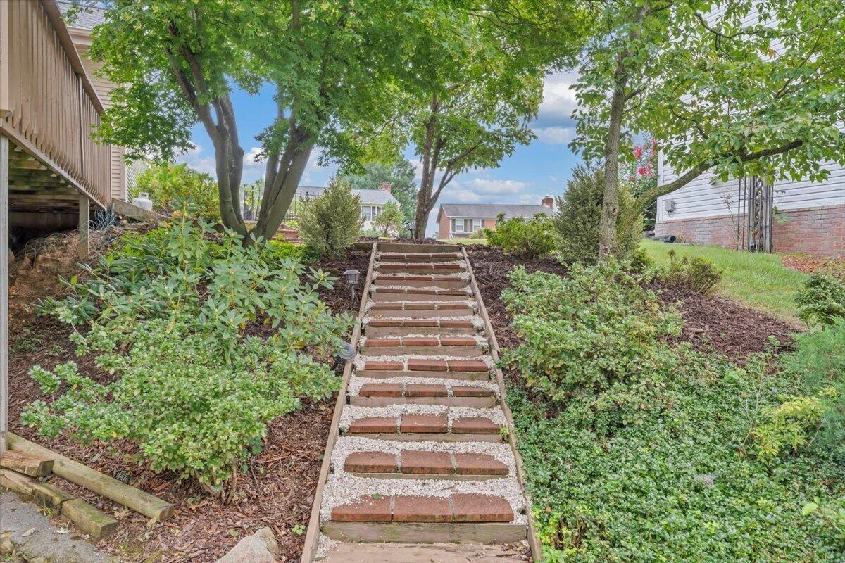 5547 Winesap DR - Photo 70