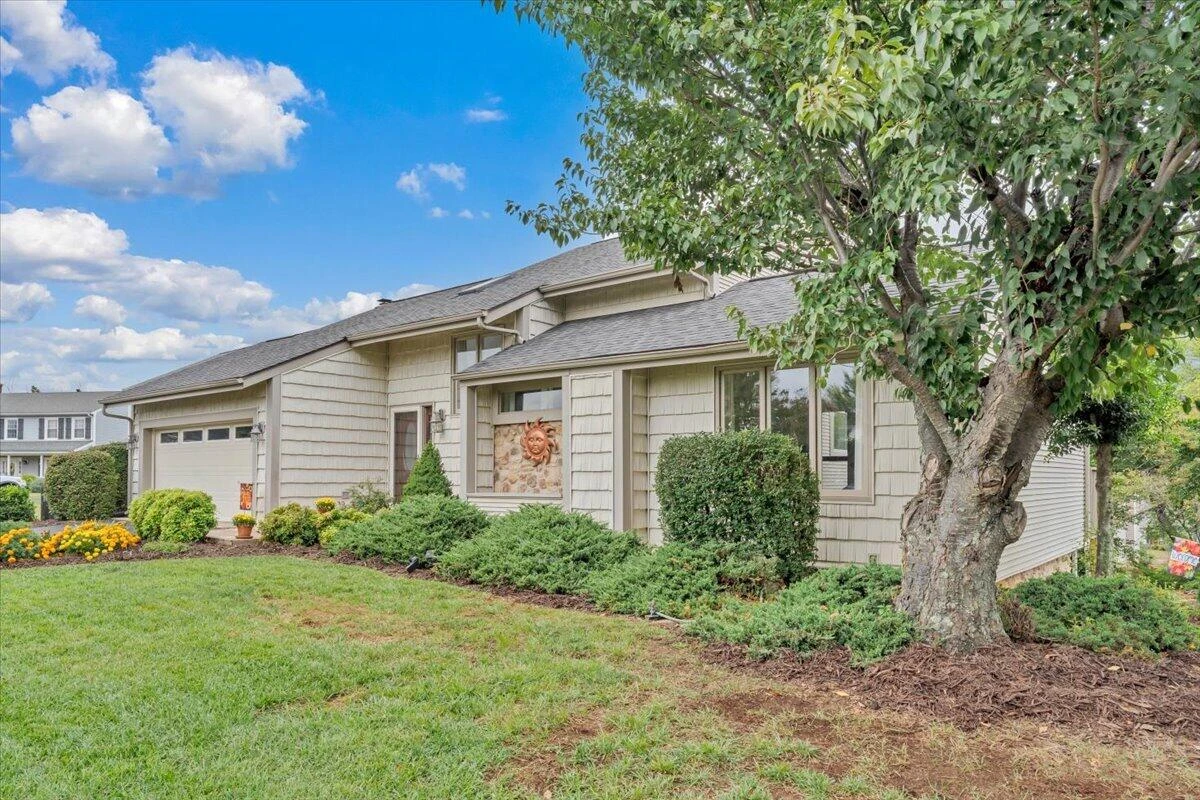 5547 Winesap DR - Photo 76