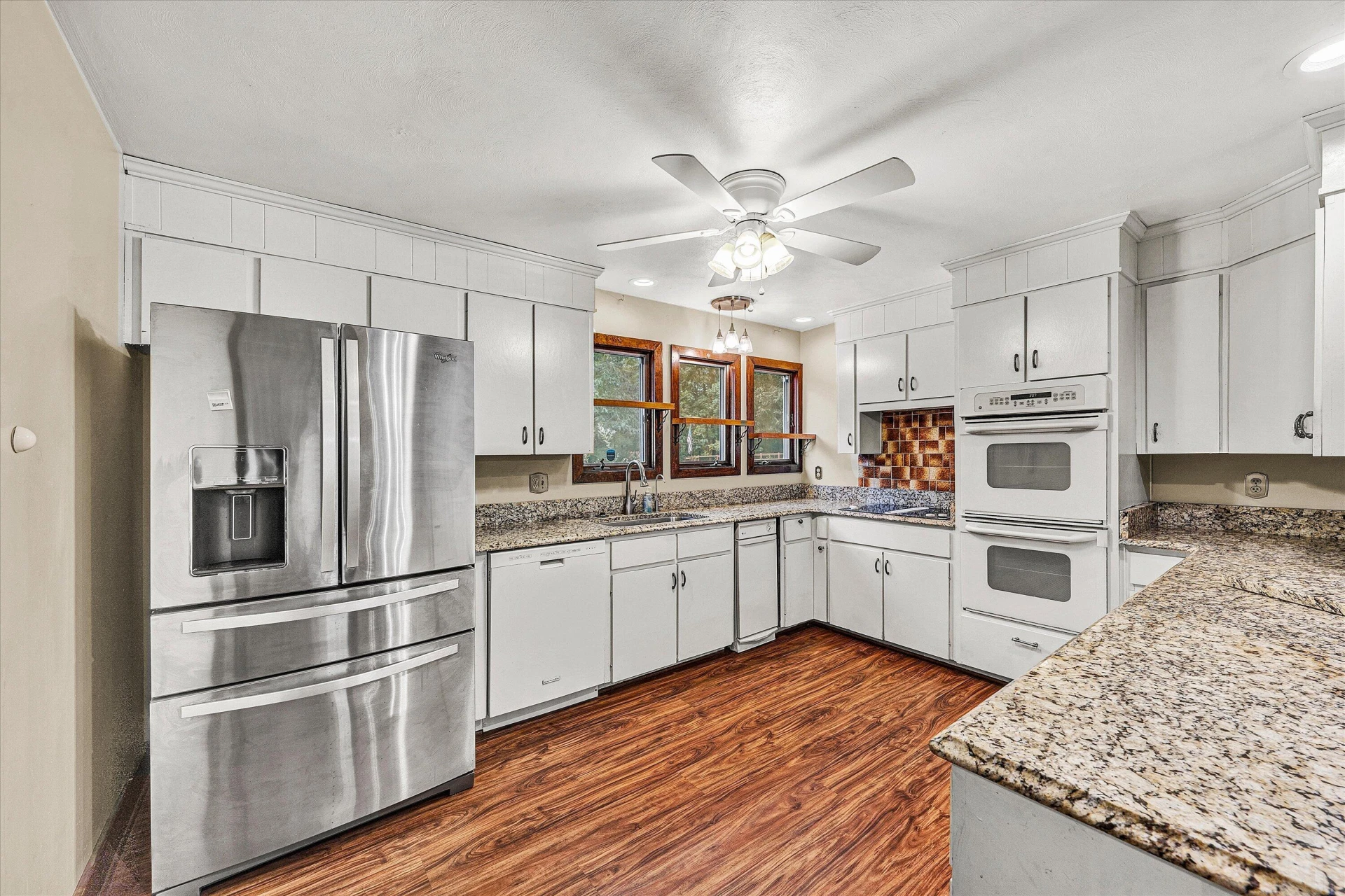 6611 Jordantown RD - Photo 15