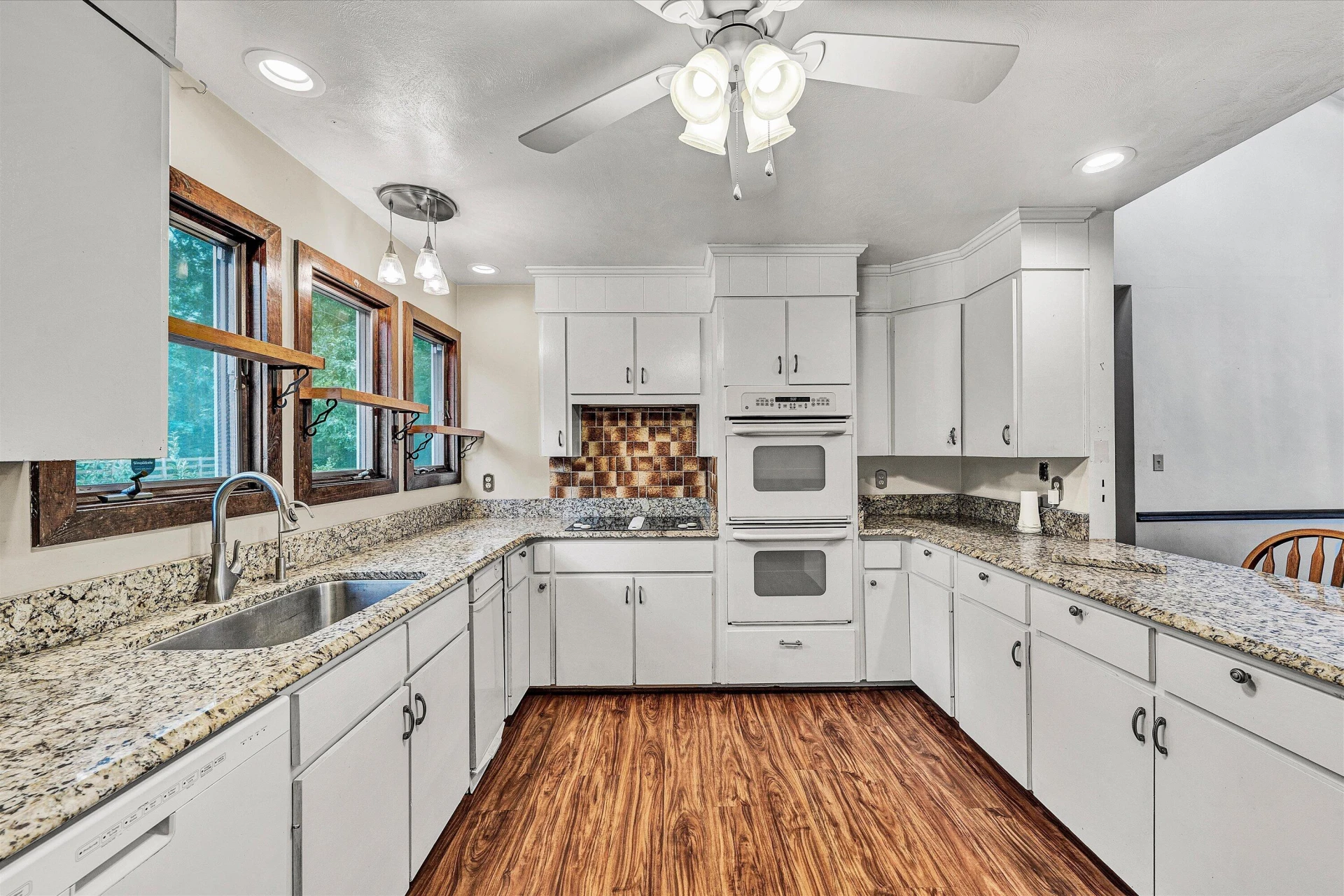 6611 Jordantown RD - Photo 16