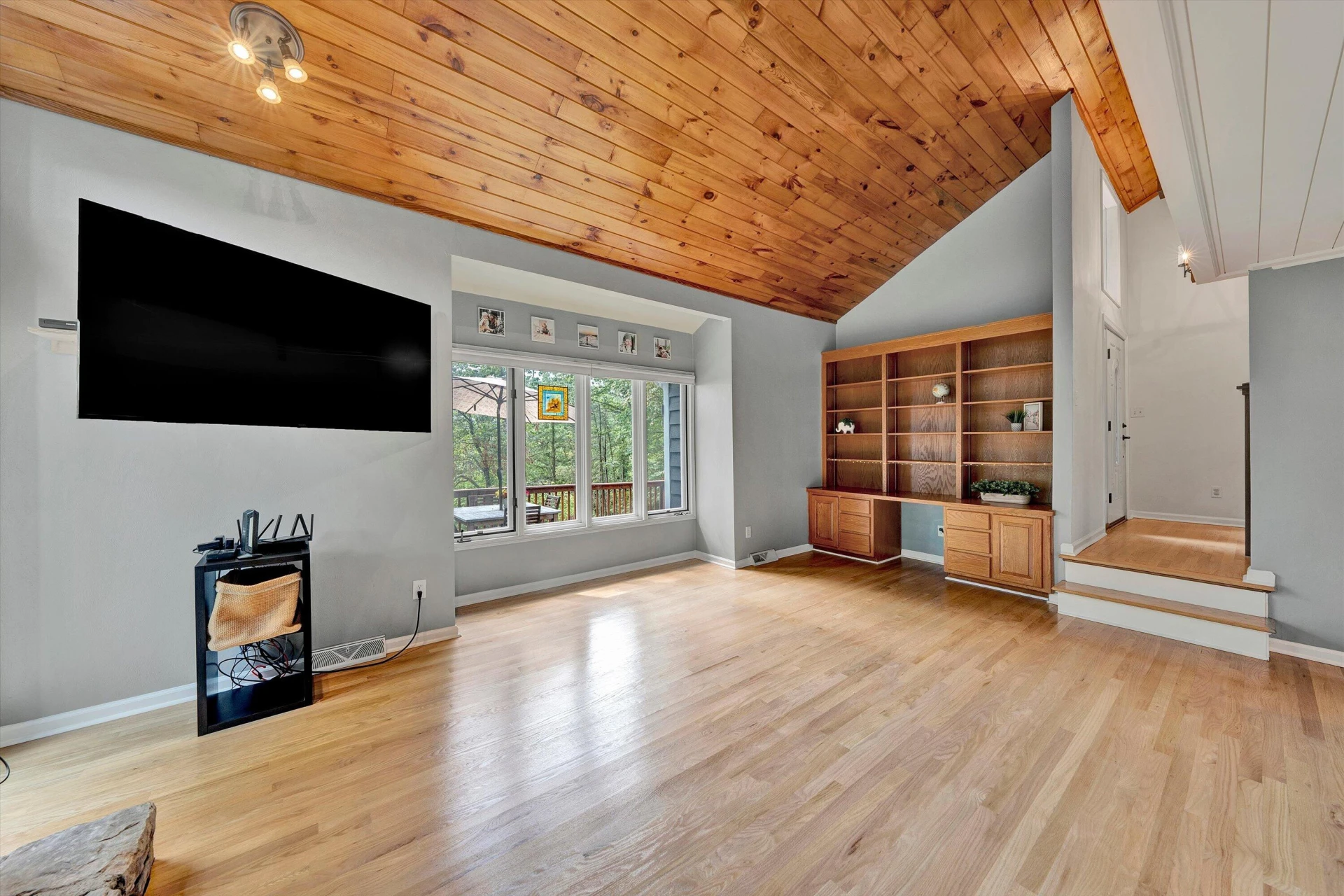1795 Laurel Mountain DR - Photo 10
