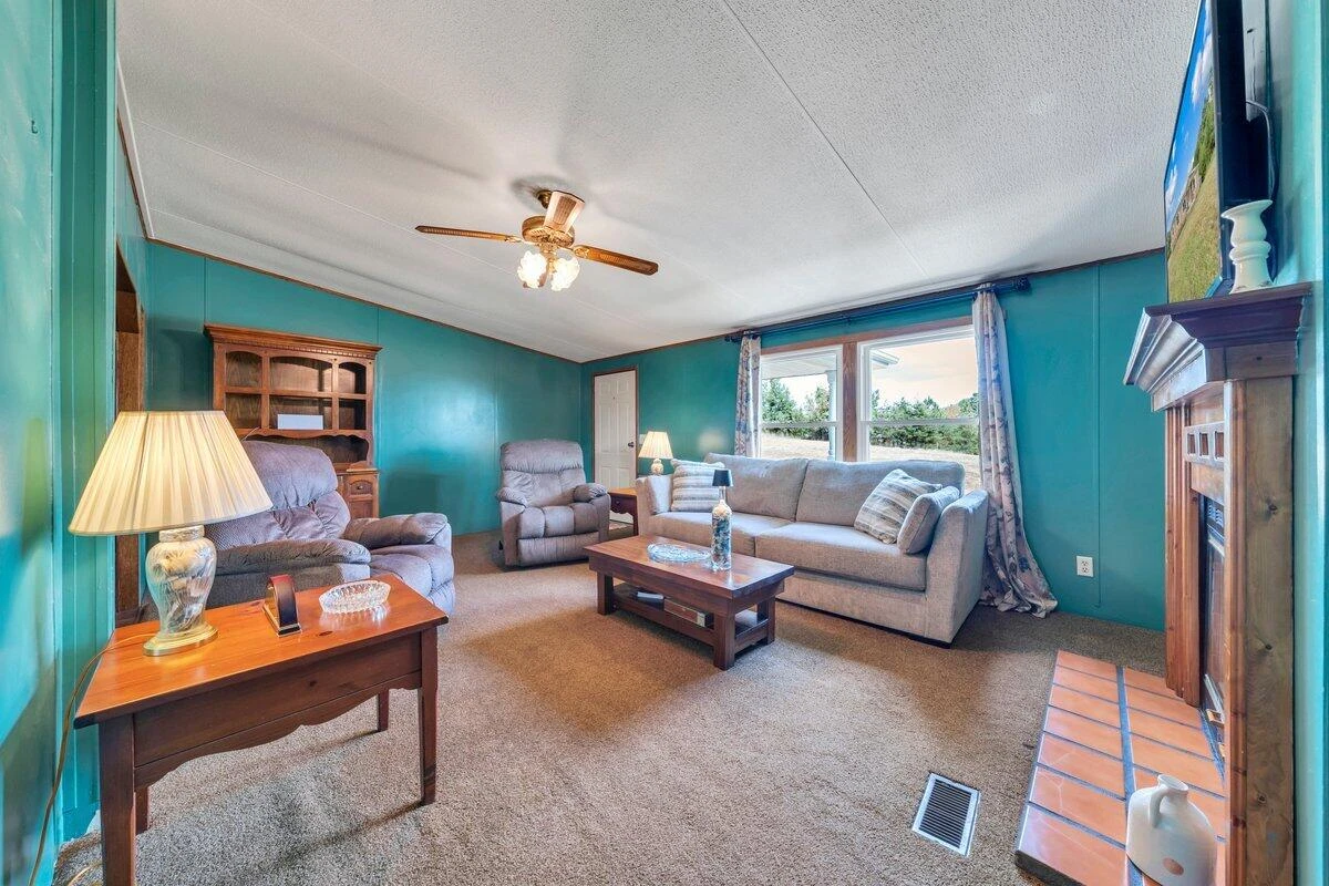 1145 Sugar Barbour RD - Photo 17