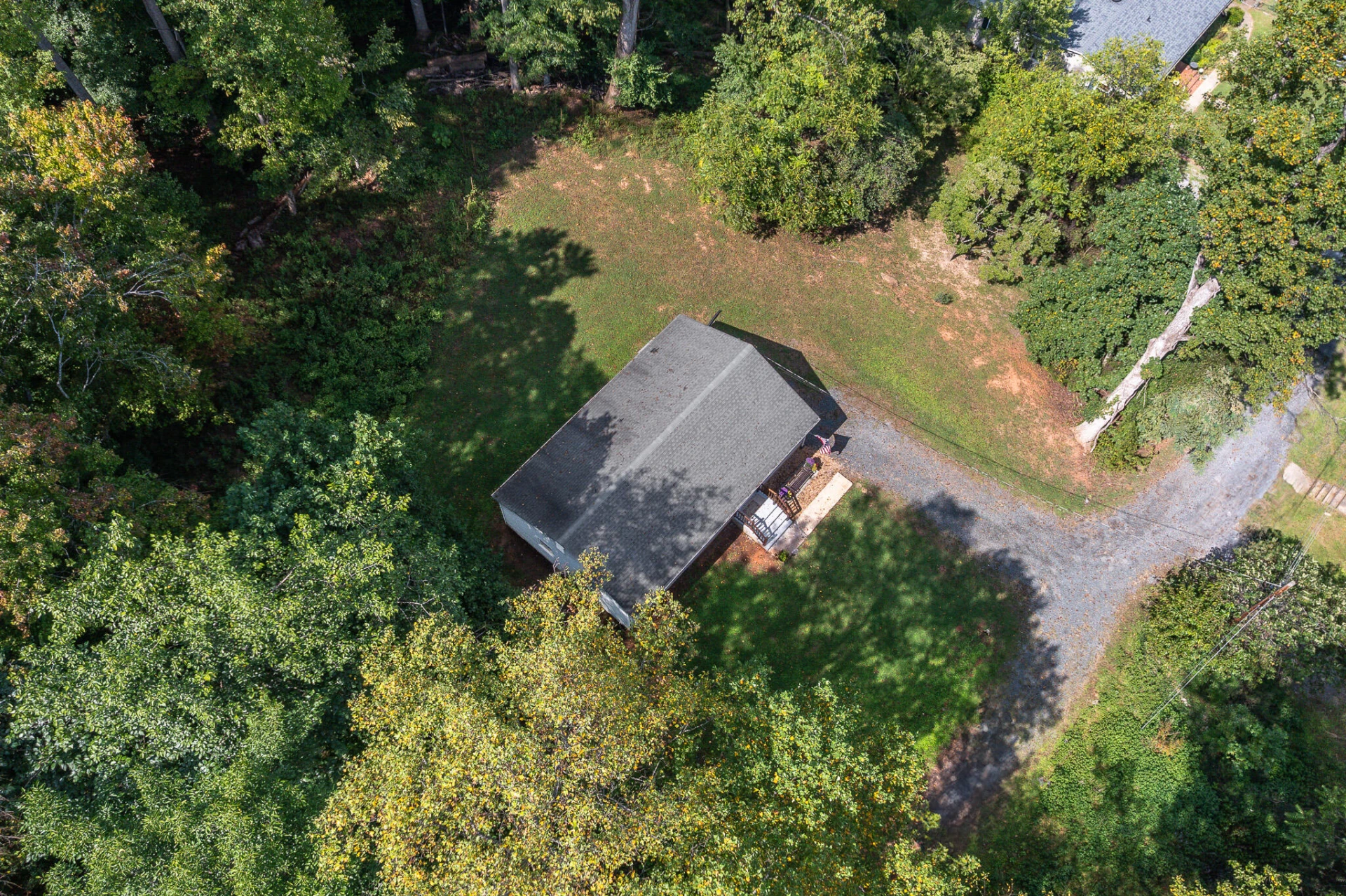 120 Willow LN - Photo 6