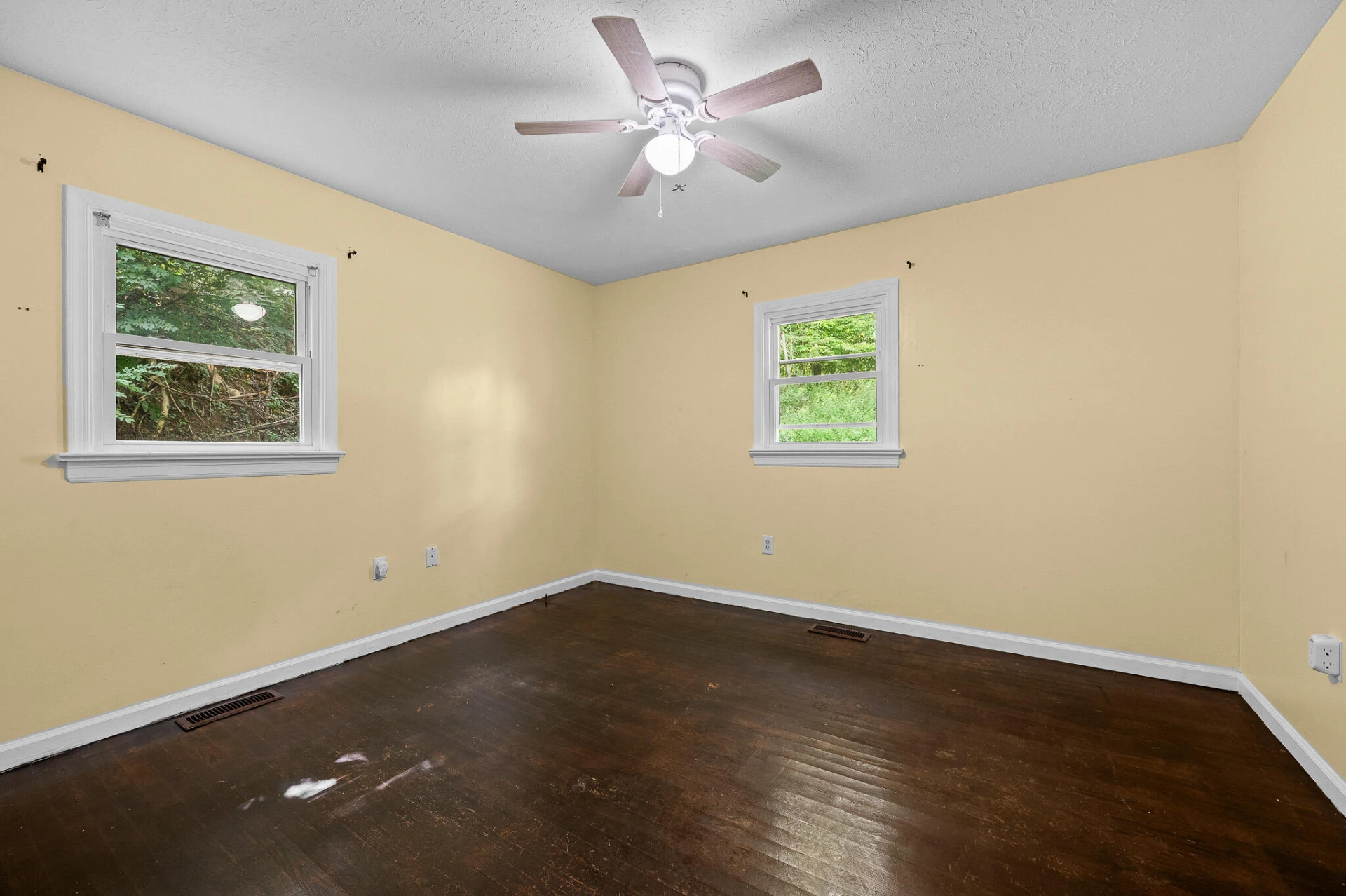120 Willow LN - Photo 23