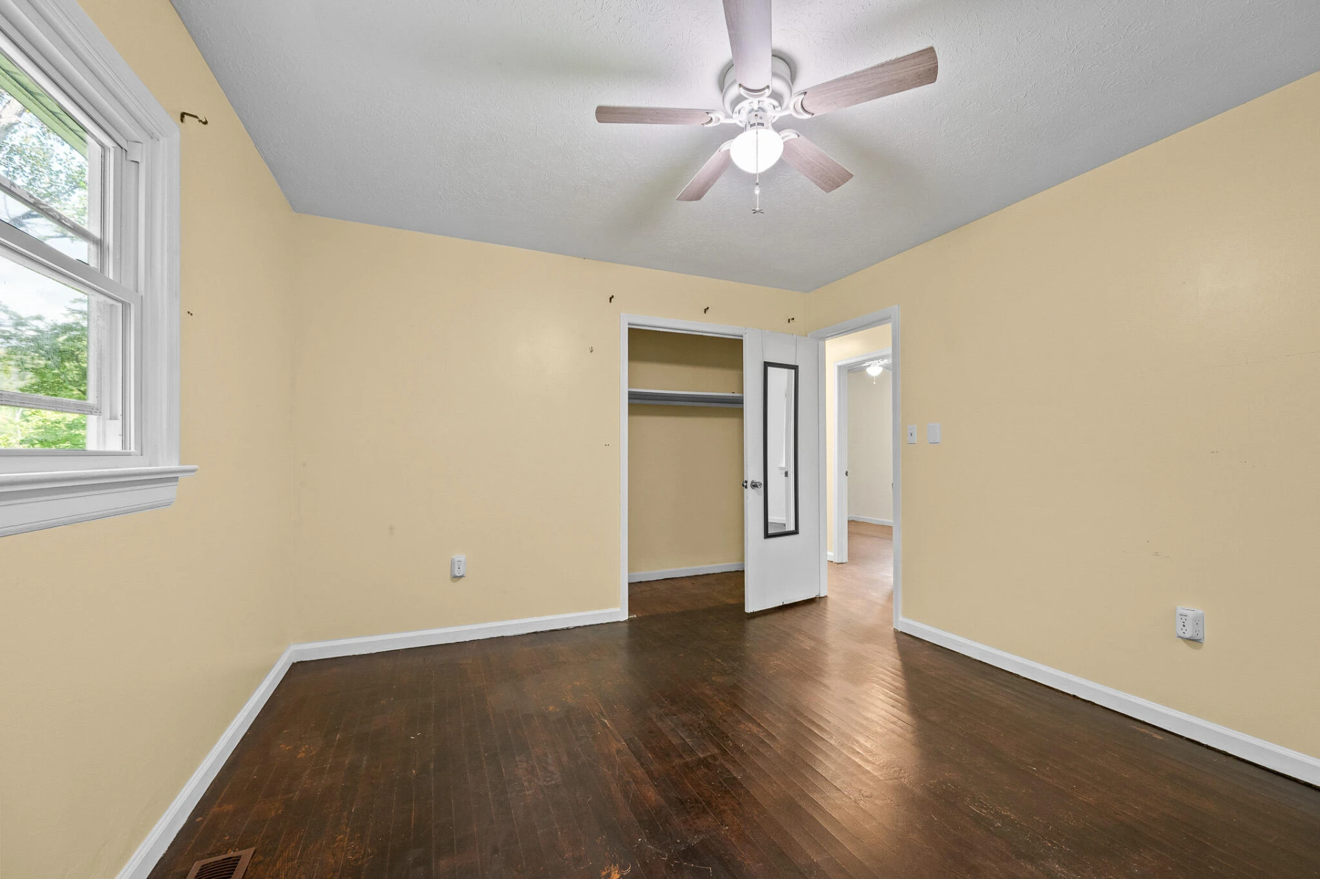 120 Willow LN - Photo 24