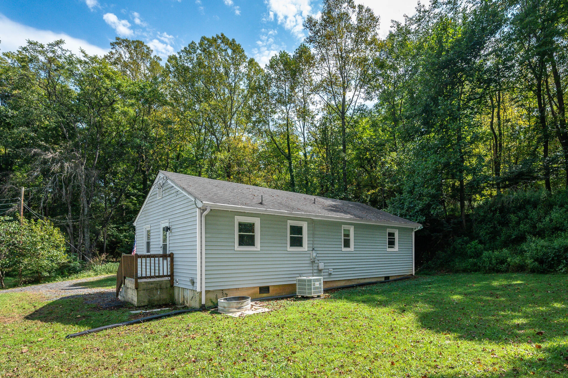 120 Willow LN - Photo 26
