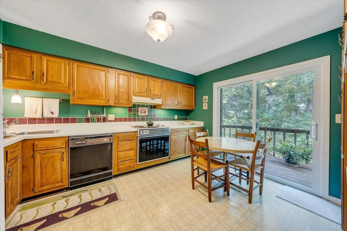 3512 Stonehenge SQ - Photo 10