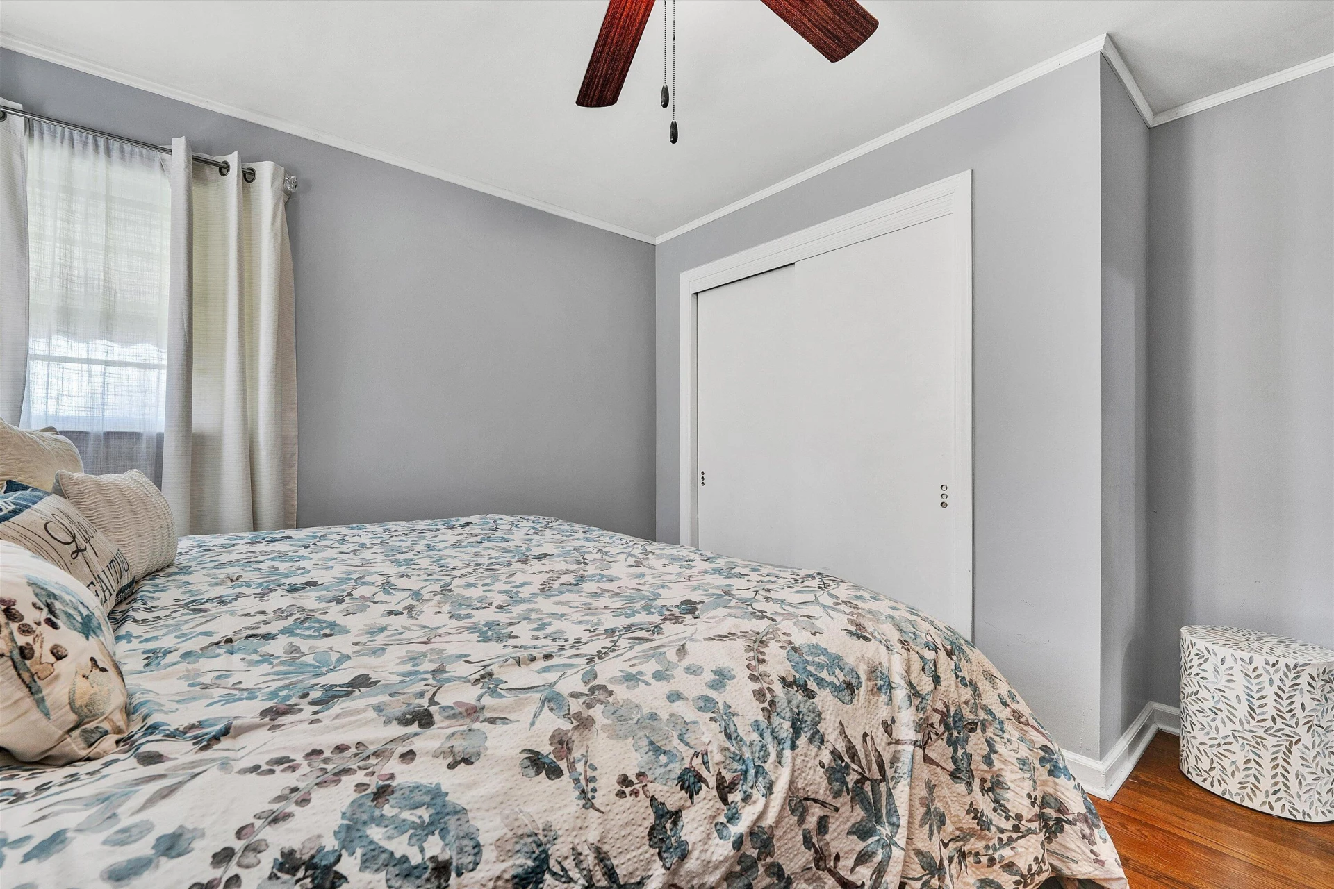 303 E Fairlawn DR - Photo 26
