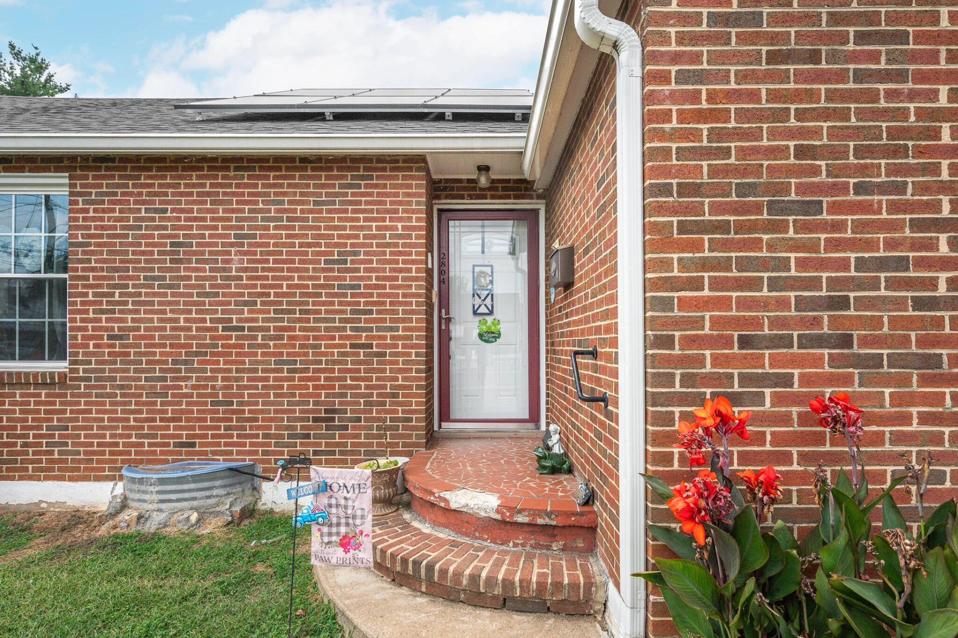 2804 Bradley ST NE - Photo 7