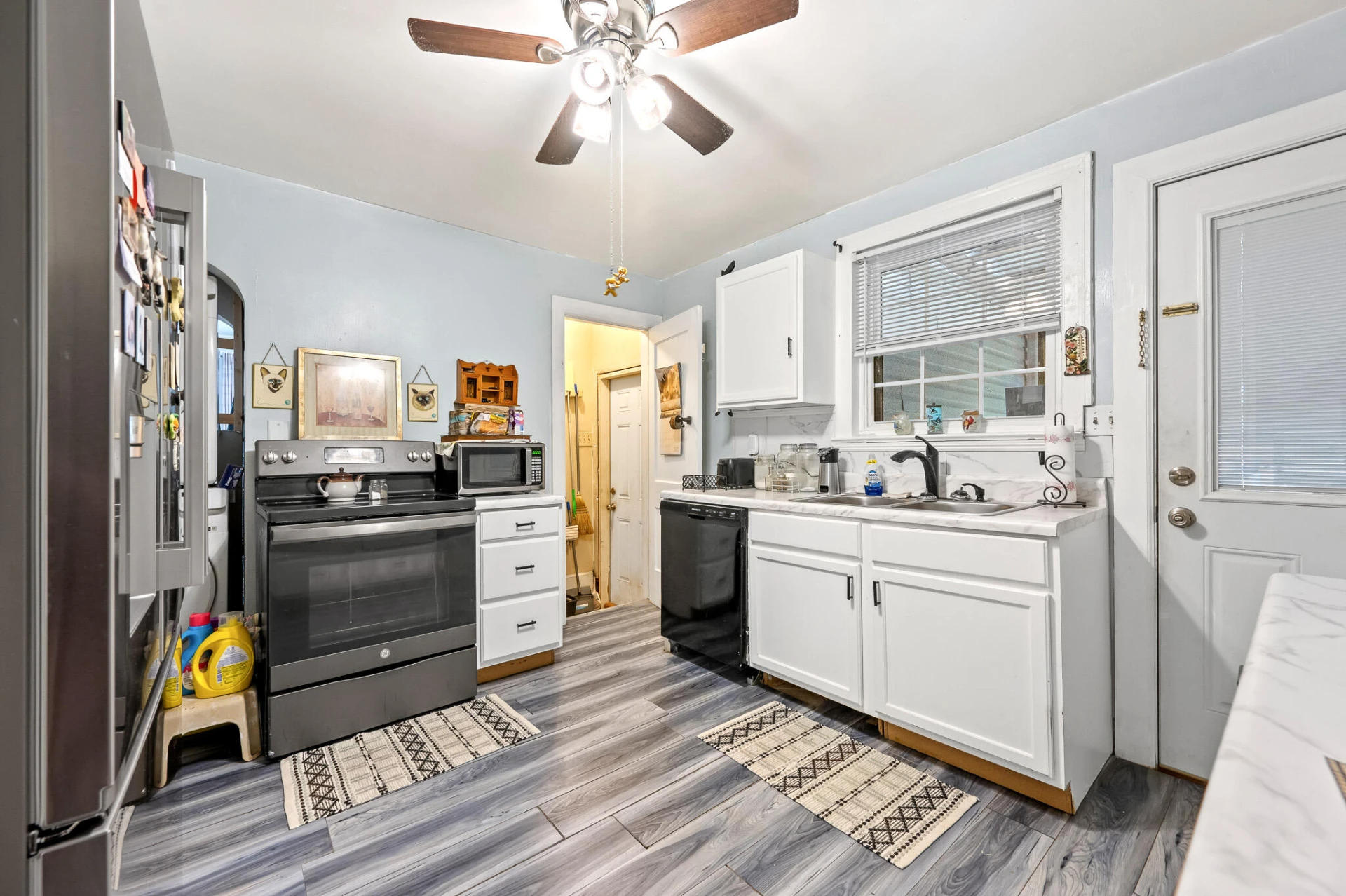 2804 Bradley ST NE - Photo 20