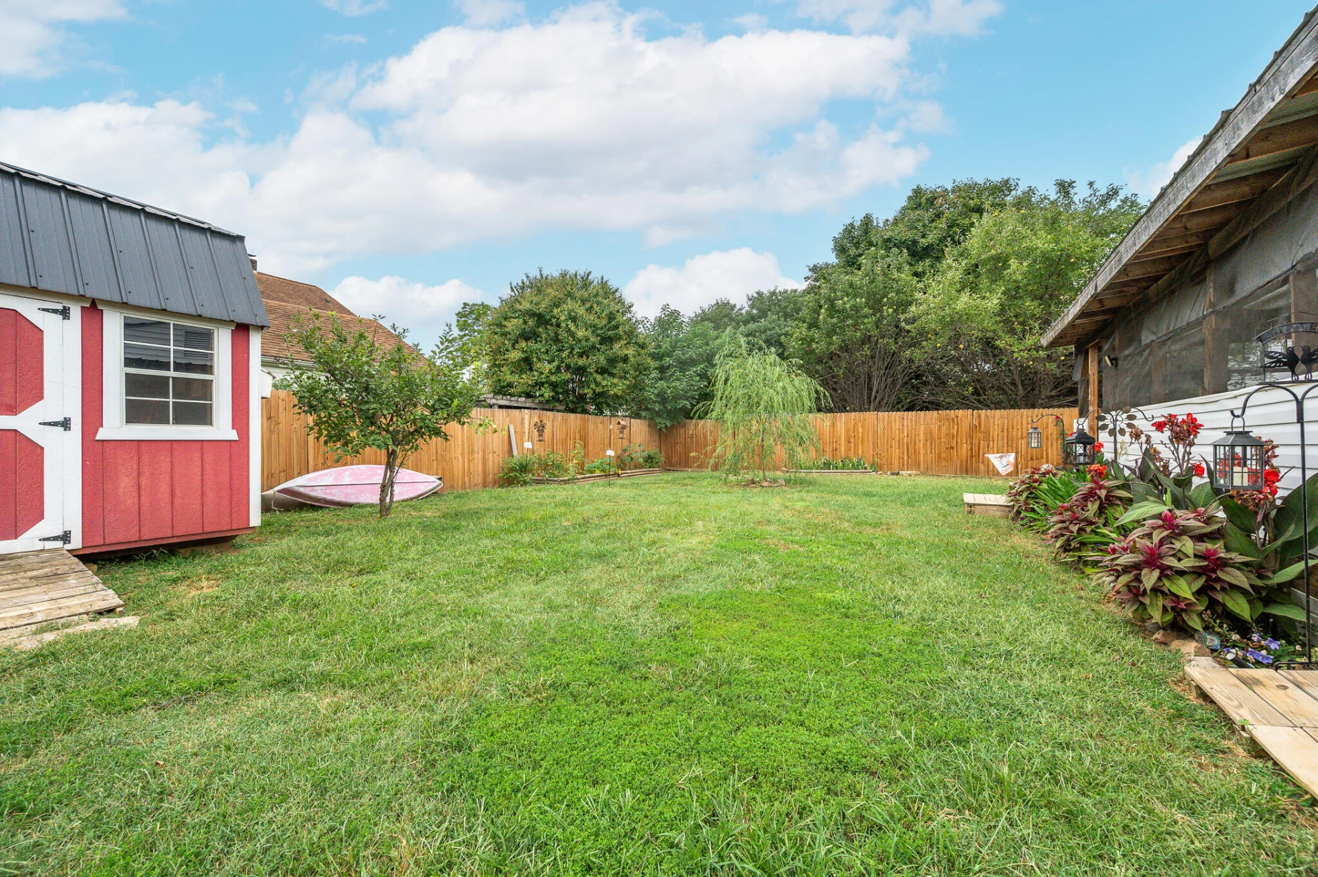 2804 Bradley ST NE - Photo 36