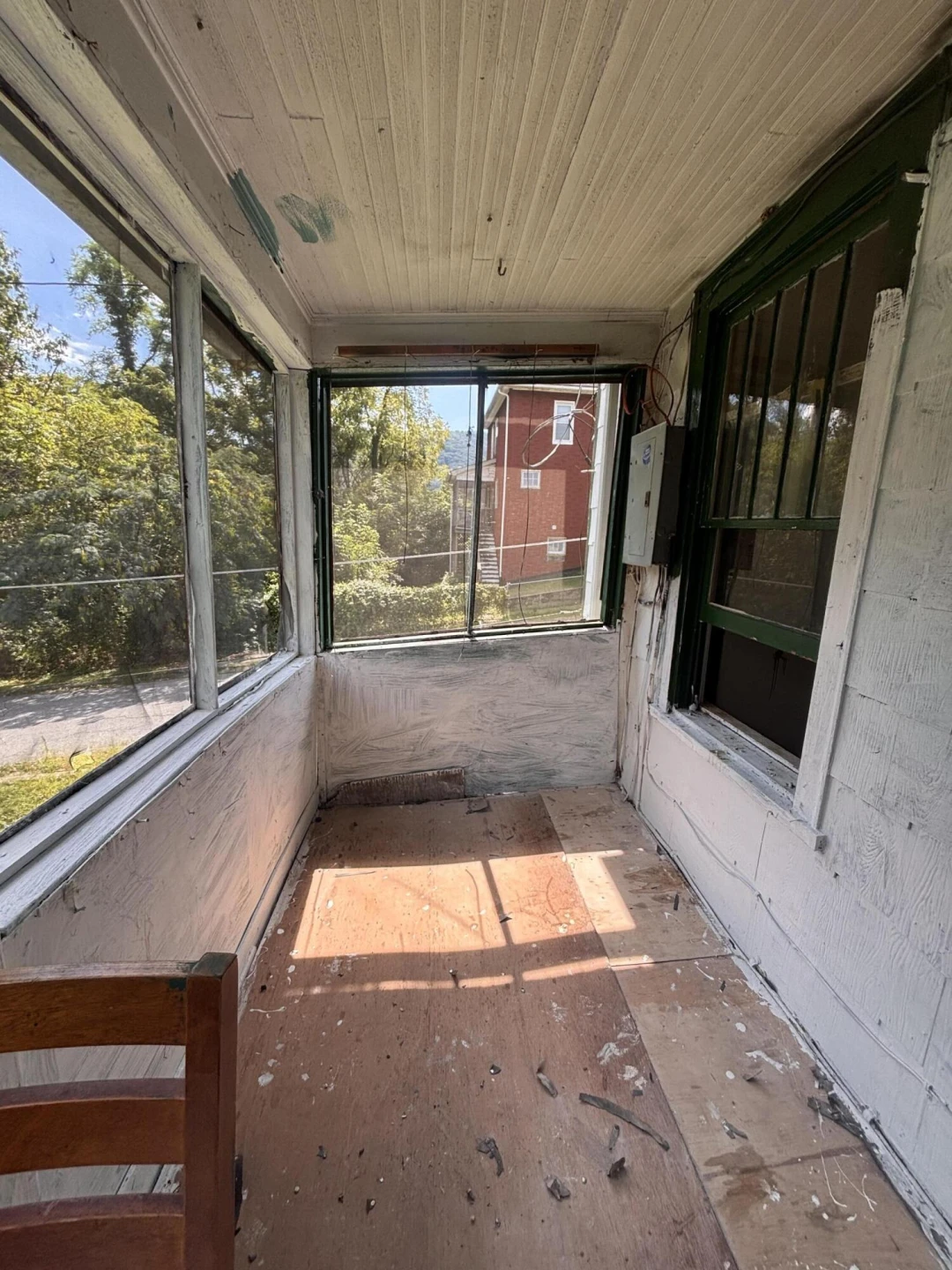 600 Brussels AVE - Photo 18