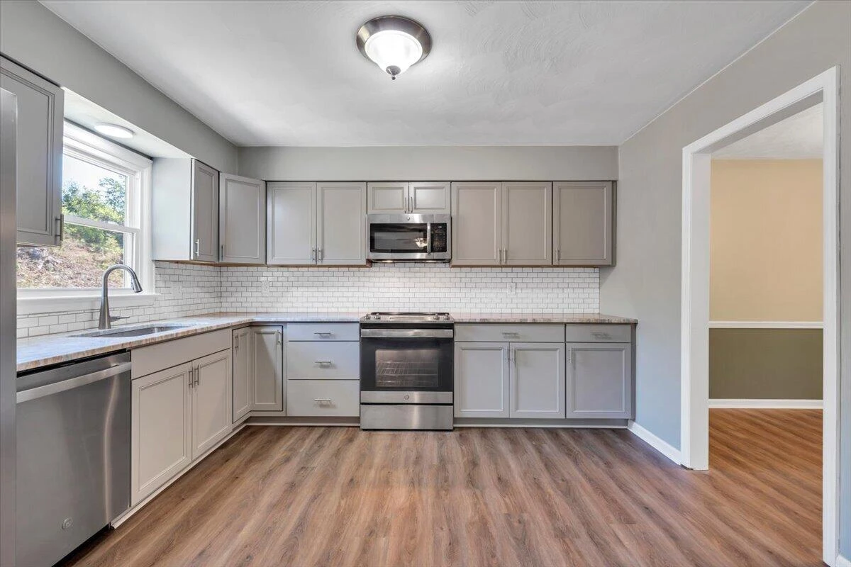 59 Silverbirch DR - Photo 12