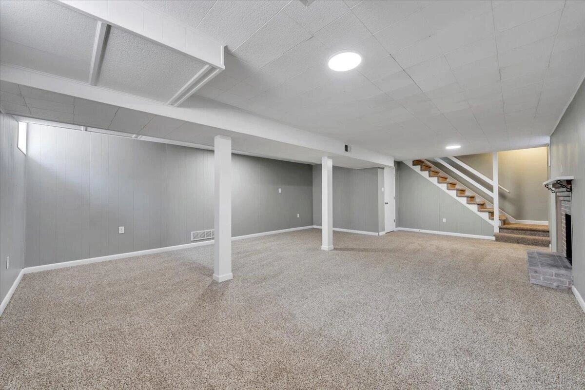 59 Silverbirch DR - Photo 29