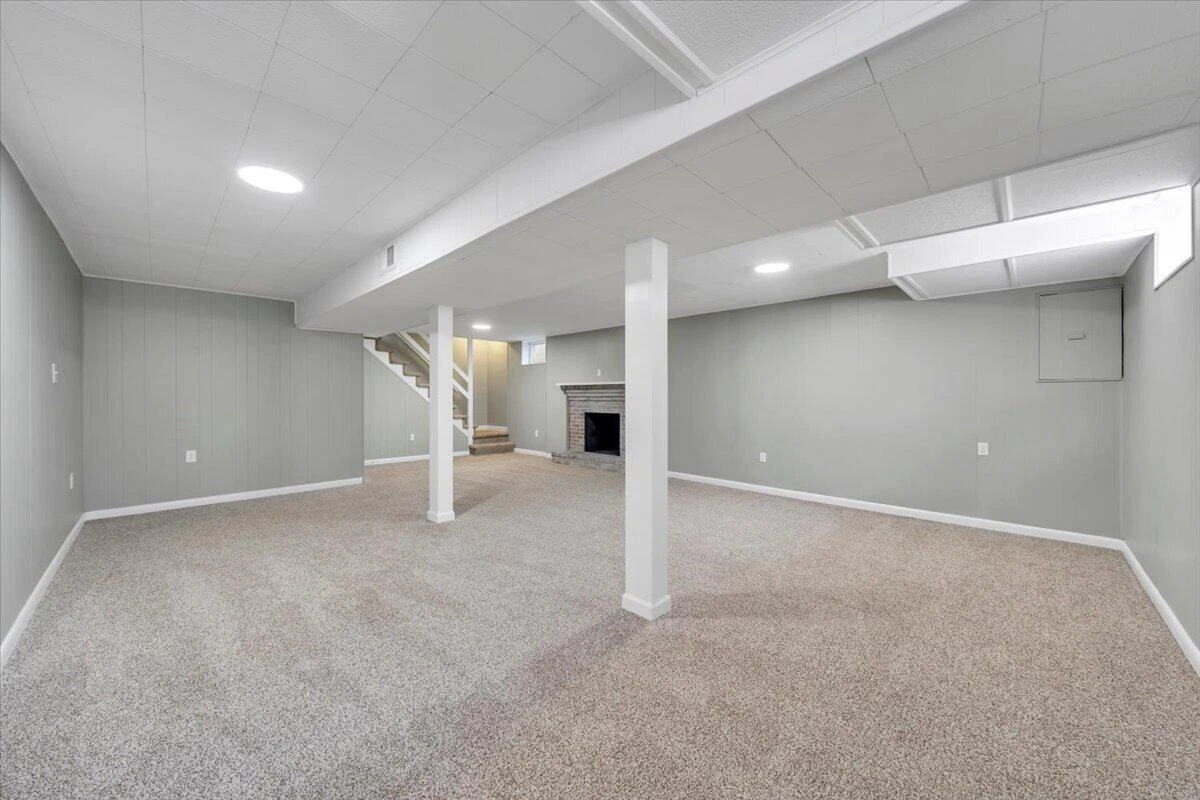 59 Silverbirch DR - Photo 30