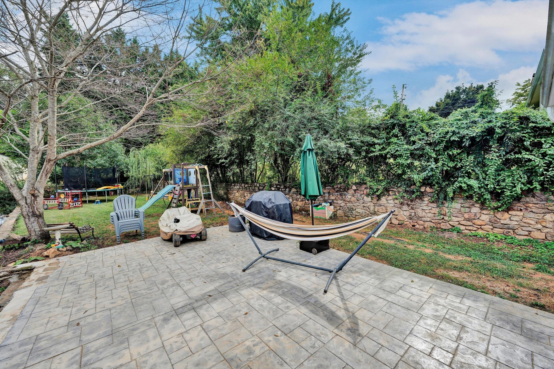 5812 Knowles DR - Photo 30