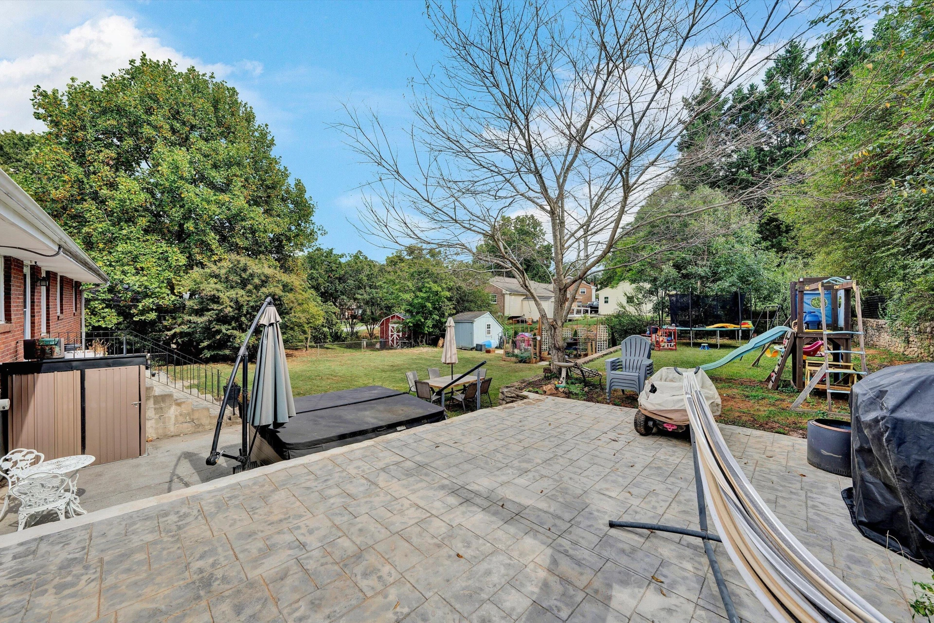 5812 Knowles DR - Photo 31