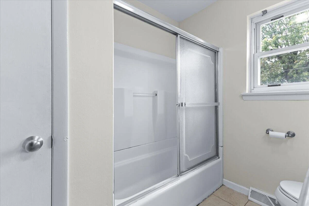 913 Dominion LN - Photo 15