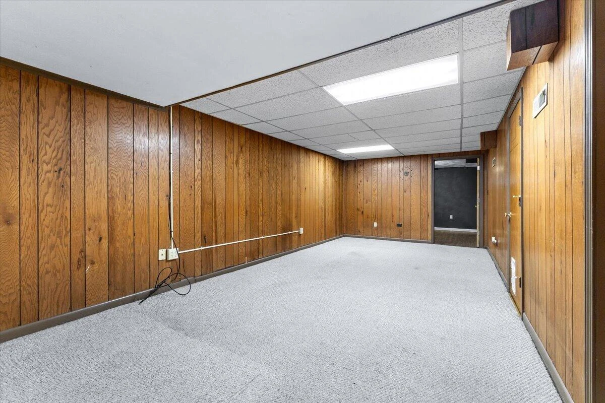 913 Dominion LN - Photo 24