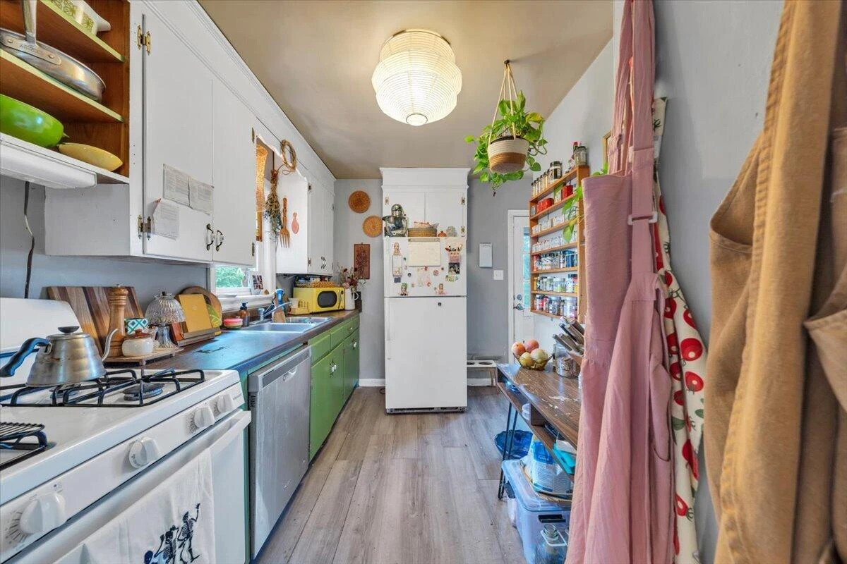 810-812 Welton AVE SW - Photo 26