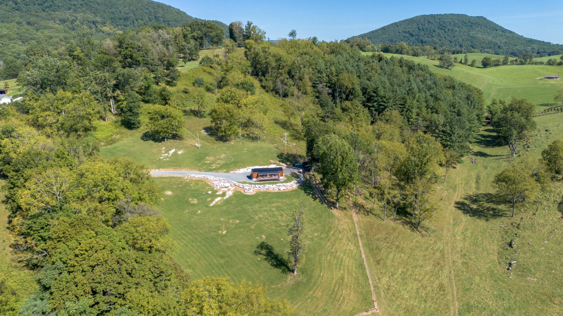 7506 Roaring Run RD - Photo 21