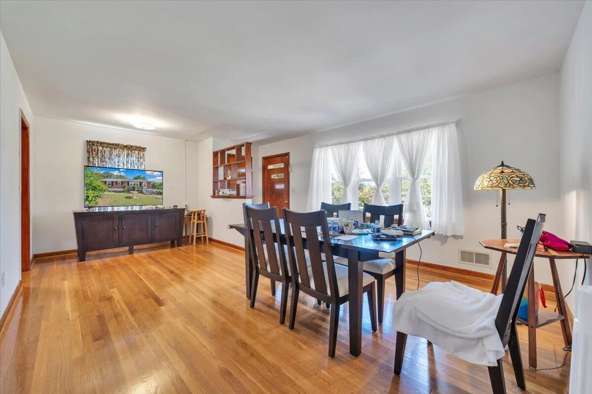 2601 Hebert ST NW - Photo 4