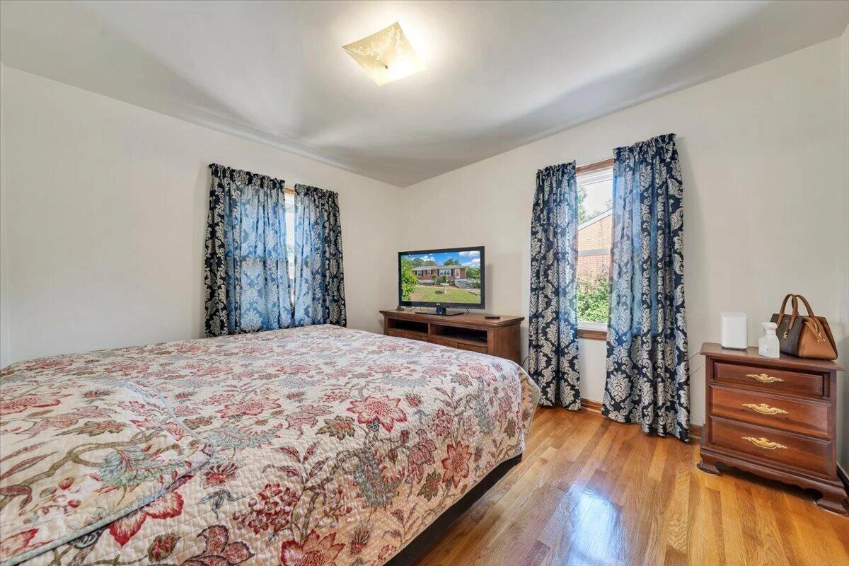 2601 Hebert ST NW - Photo 8