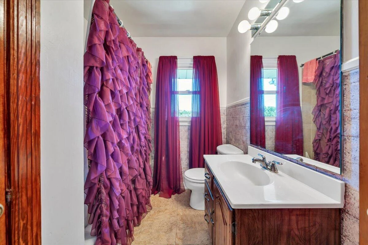 2601 Hebert ST NW - Photo 9