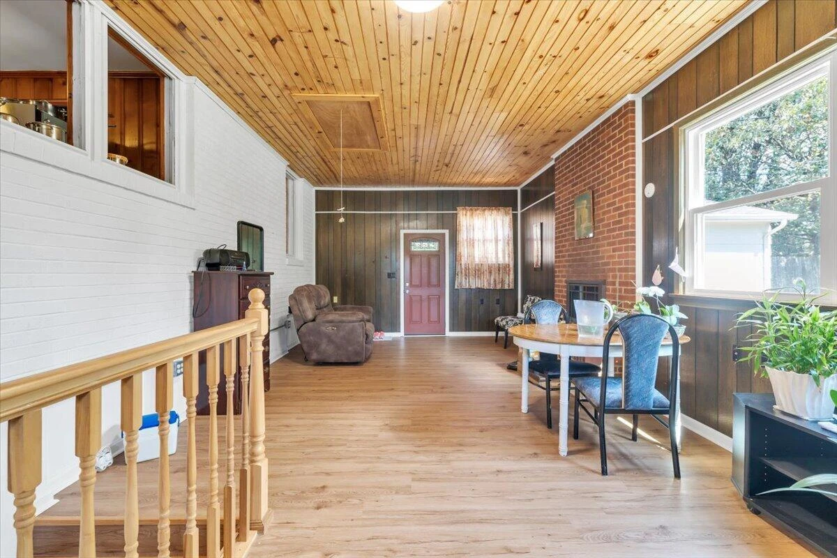 2601 Hebert ST NW - Photo 10