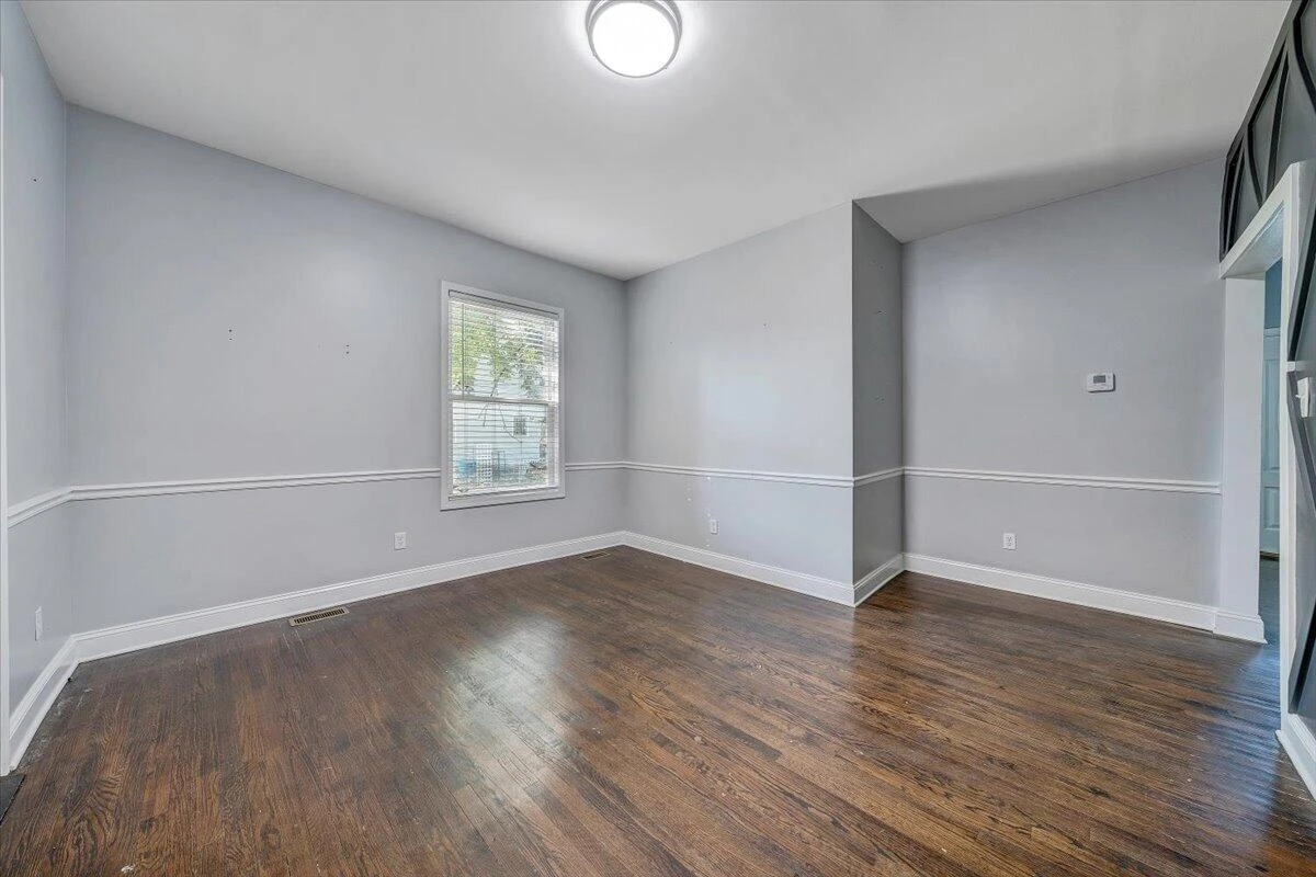 1524 Salem AVE SW - Photo 9