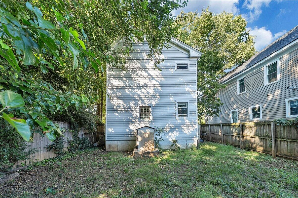1524 Salem AVE SW - Photo 27