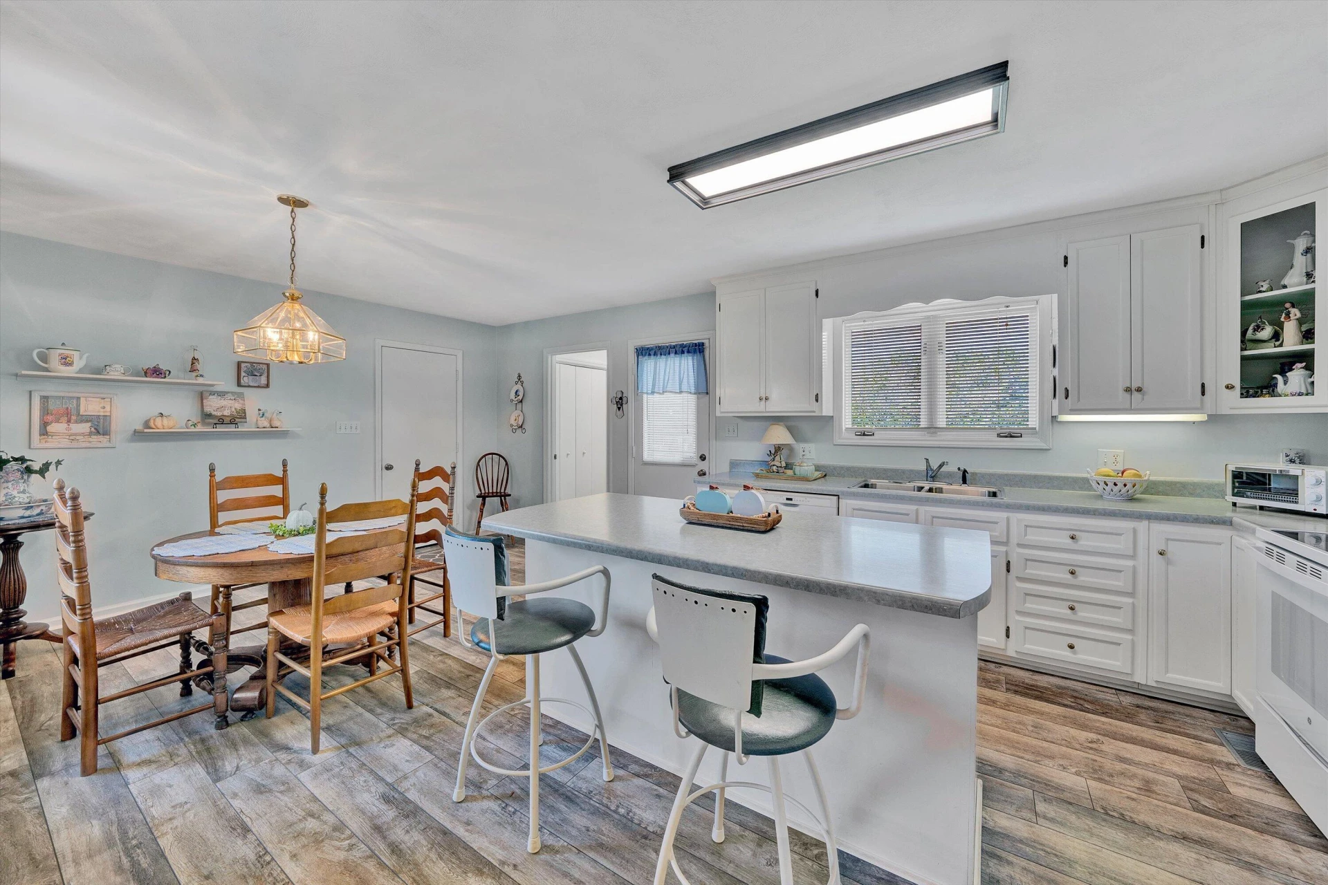 103 April LN - Photo 16