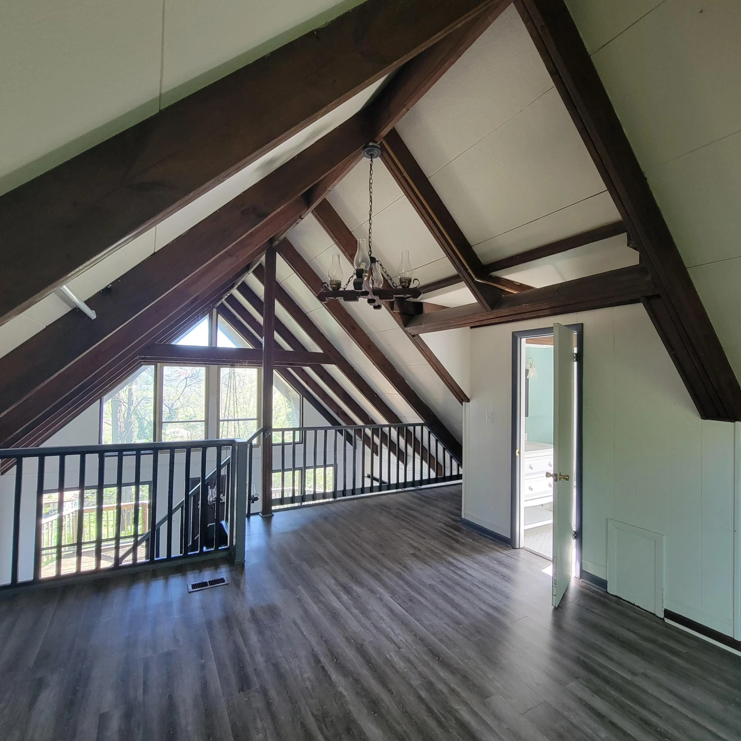 617 Riverland RD SE - Photo 8