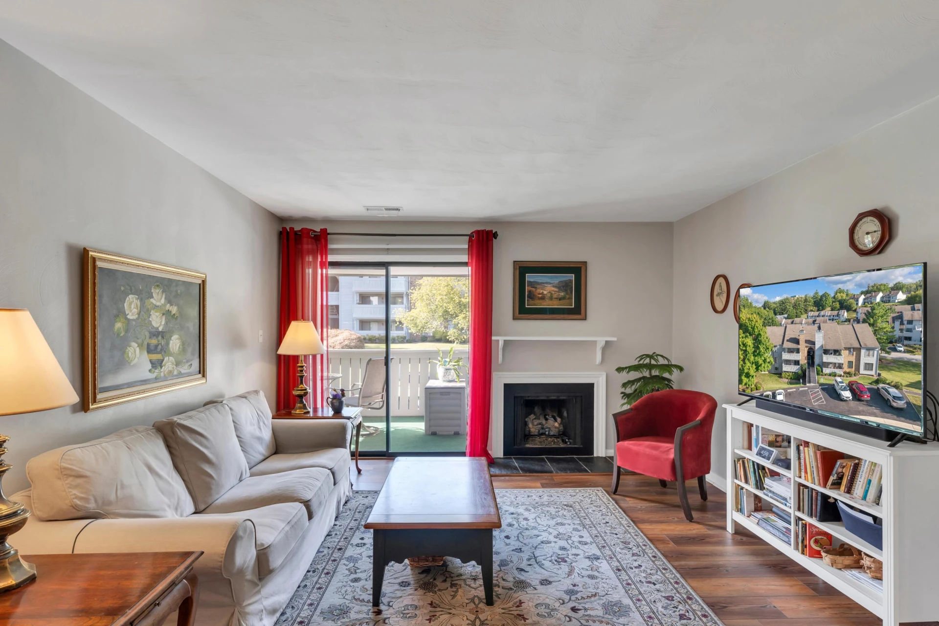 2525 Gatehouse LN - Photo 4