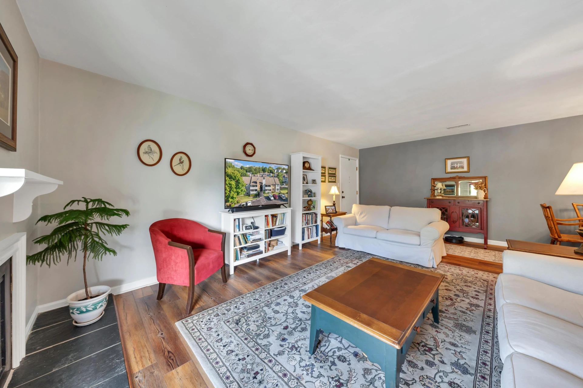 2525 Gatehouse LN - Photo 6