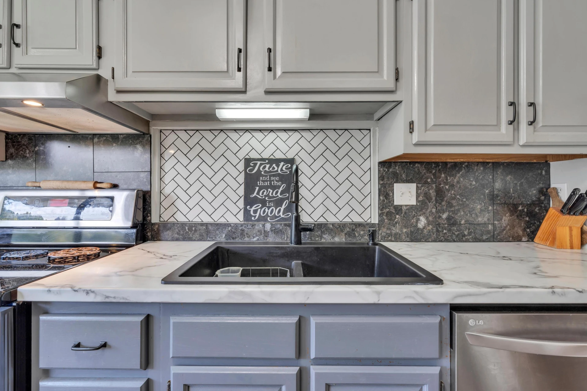 2525 Gatehouse LN - Photo 11