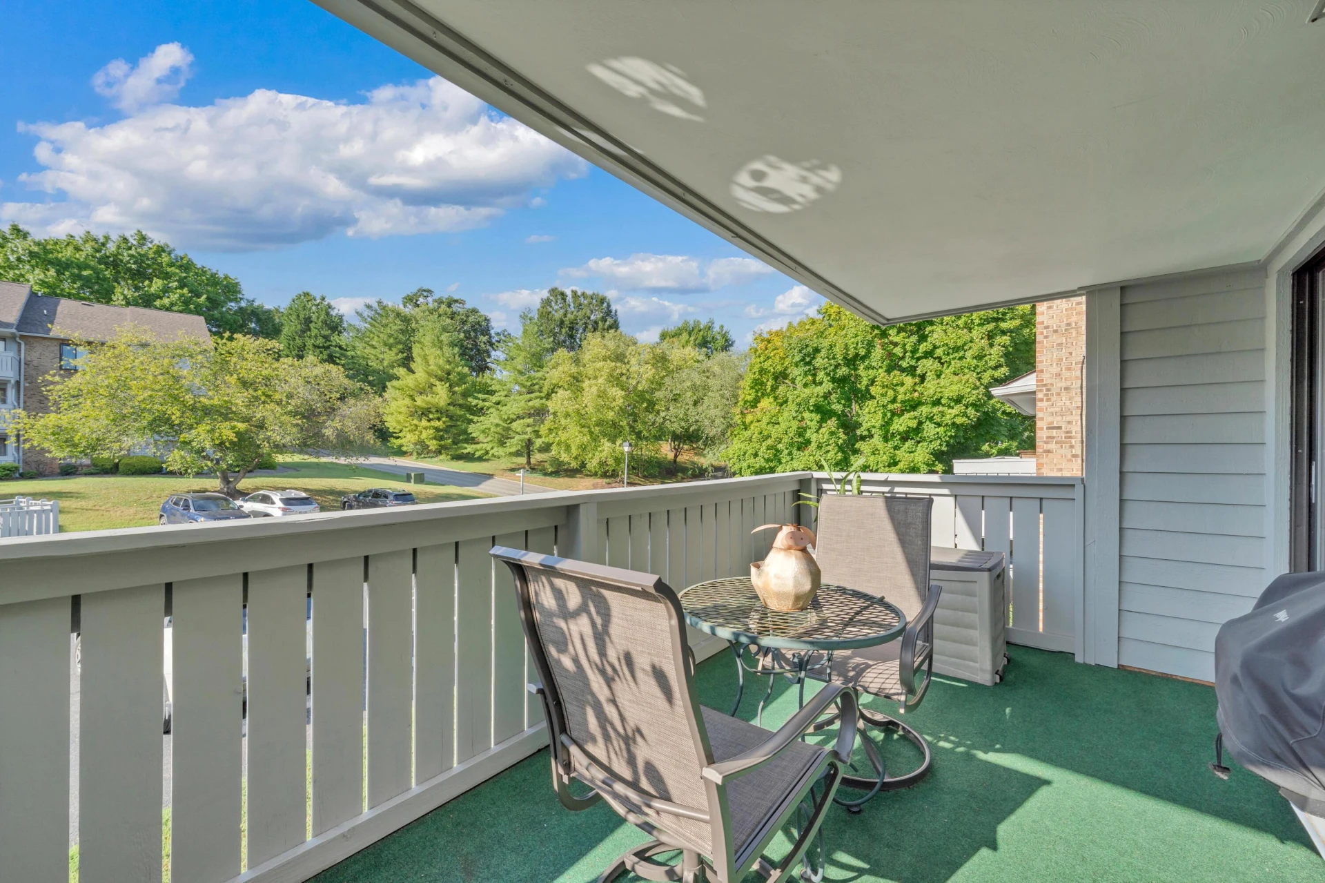 2525 Gatehouse LN - Photo 12