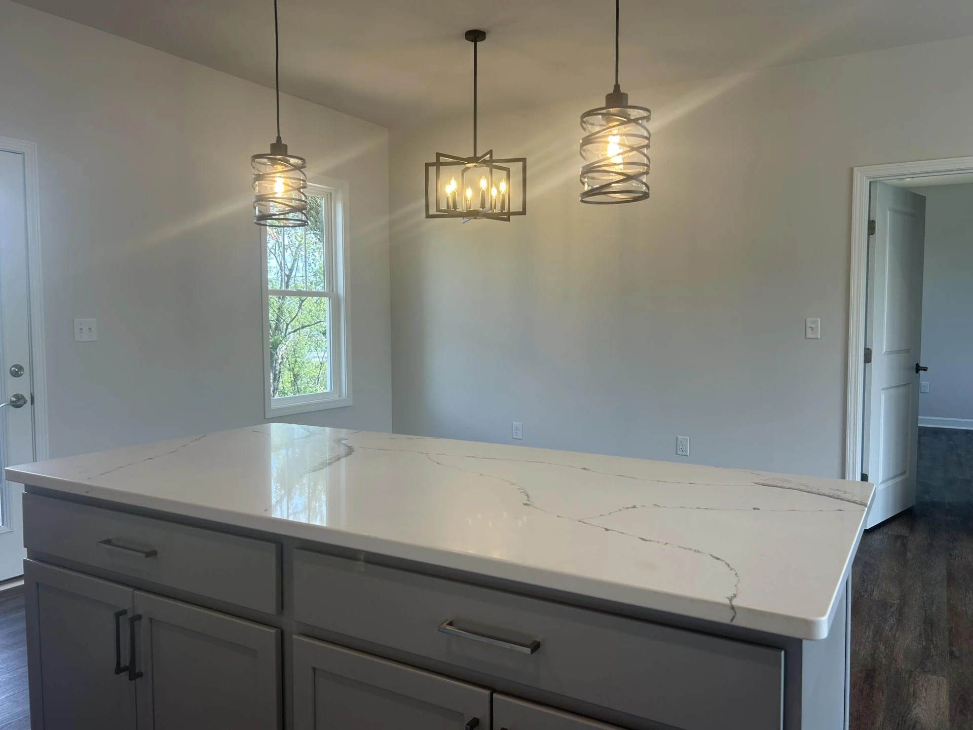 407 Kimball AVE - Photo 7